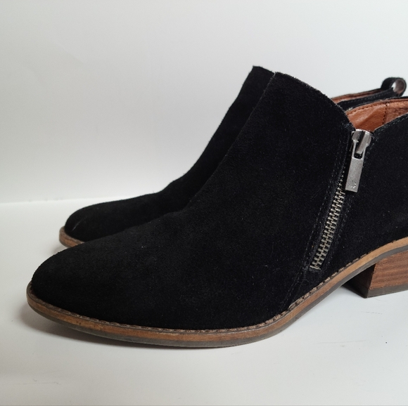 Lucky Brand Finesse Ankle Booties with double zipper. - Picture 6 of 10